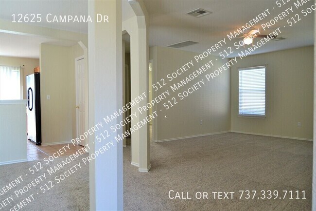 Building Photo - 12625 Campana Dr