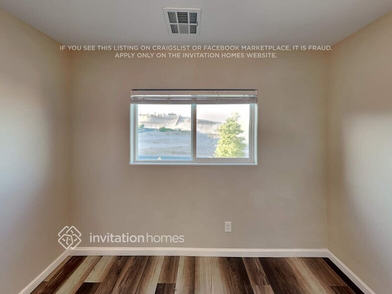 Building Photo - 8776 Candelabra Ct
