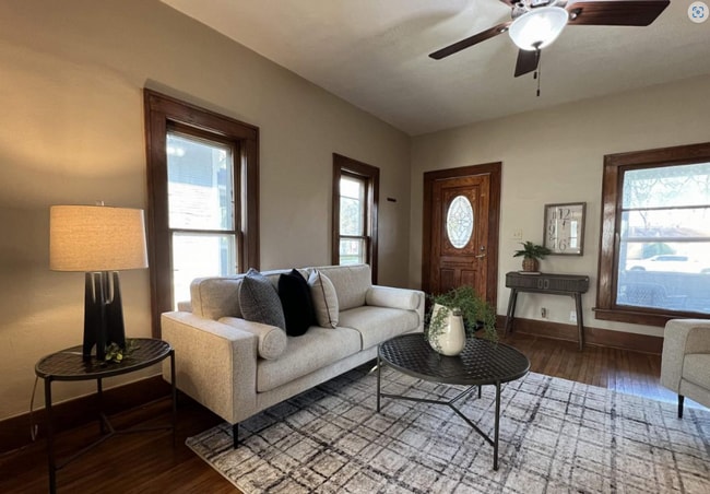 Building Photo - For Rent, Vermillion SD!