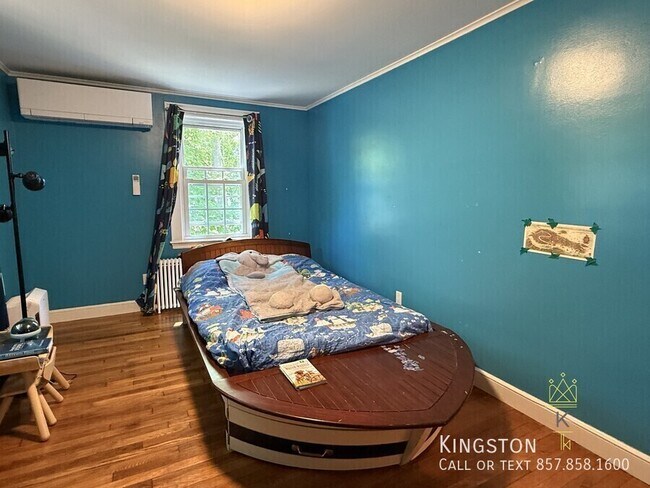 Building Photo - 36 Risley Rd