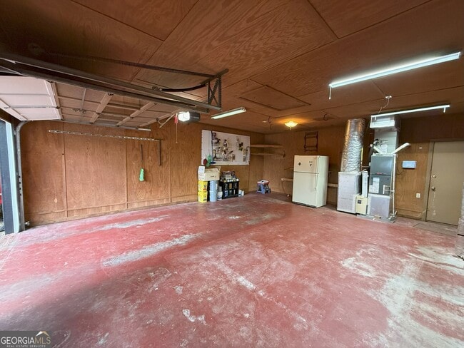 Building Photo - 425 Potomac Dr