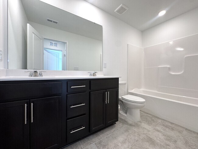 Building Photo - 2917 Hickory Fld Dr