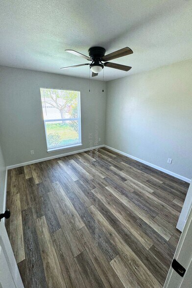 Bedroom 1 - 5101 Canadian Ave