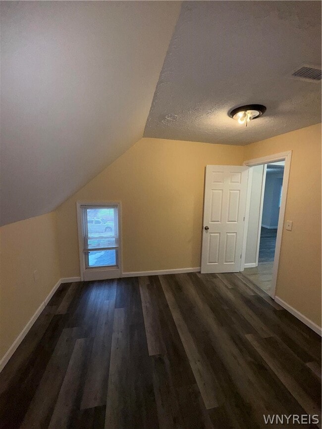 Building Photo - 1312 Ontario Ave