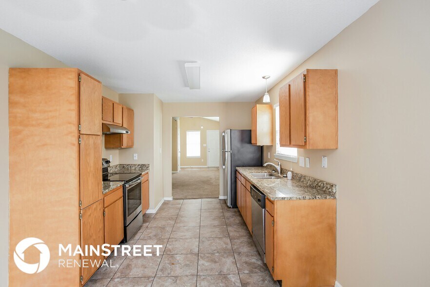 Building Photo - 3264 Blue Ash Ln