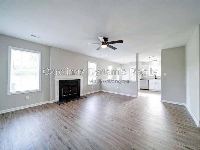 Building Photo - 3702 Cardinal Bluff Ln