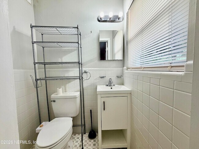 Building Photo - 4037 Conga St