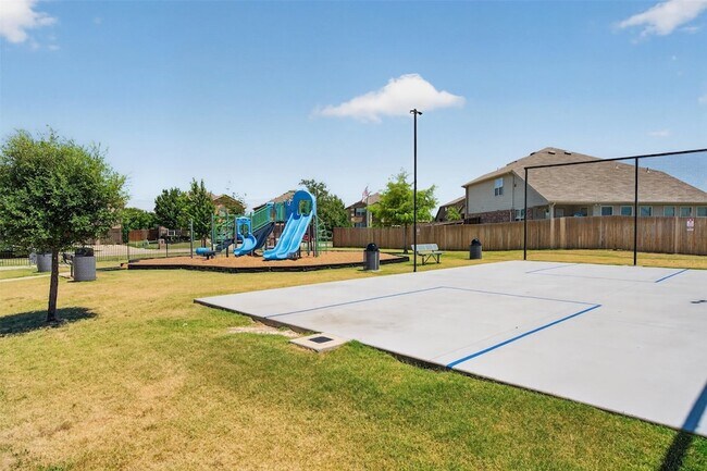 Building Photo - 6341 Bollard Dr