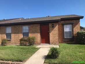 Building Photo - 1512 Beaumont Rd