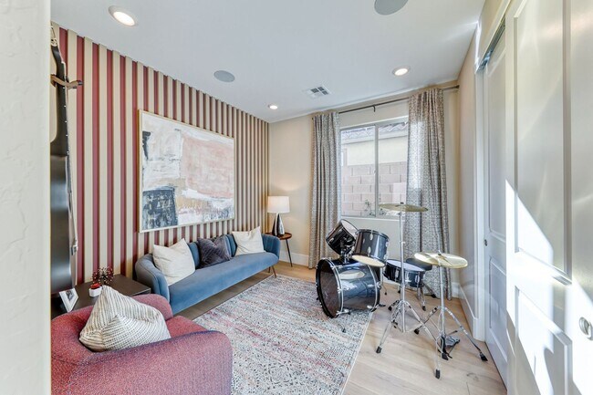 Building Photo - Resort Living, Age Restricted, 55+ Community, 3 Bedroom Home In Northwest Las Vegas
