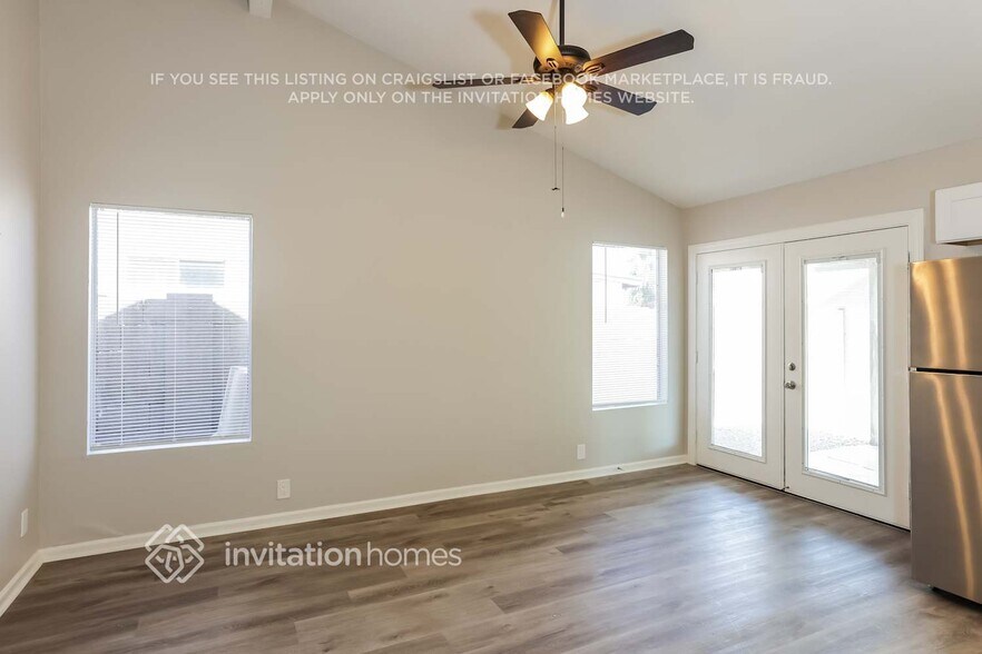 Building Photo - 5657 W Mescal St