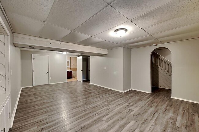 Building Photo - 2426 Emberwood Ct