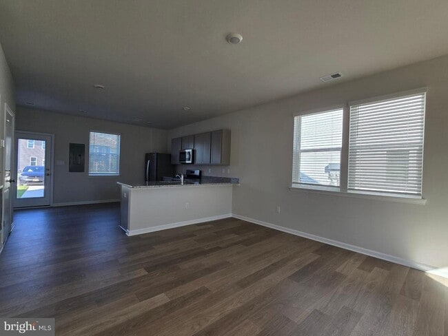 Building Photo - 10935 Farmerfield St