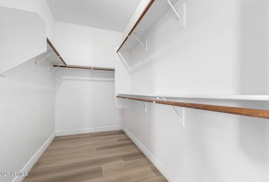 Building Photo - 8782 W Shaw Butte Dr