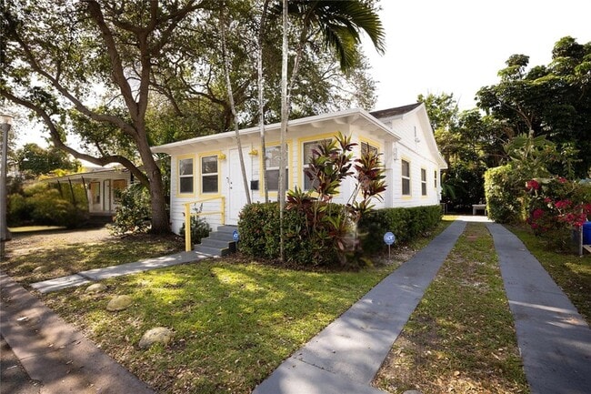 Building Photo - 122 Florida Ave