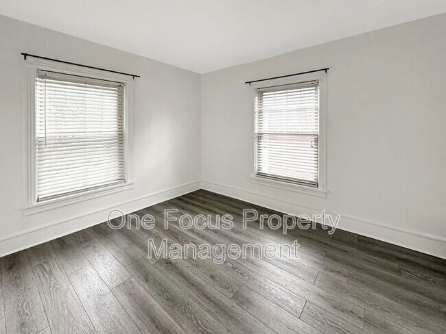 Building Photo - 1317 Elmira St