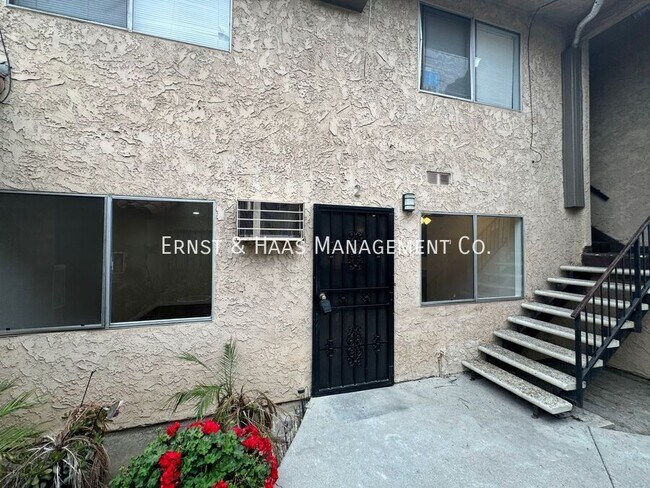 Primary Photo - 1170 E South St