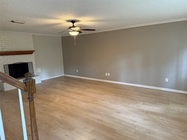 Building Photo - 7711 Friars Ct Ln