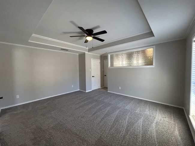 Building Photo - Available Now! Newly Remodeled 3/2/2 in a ...