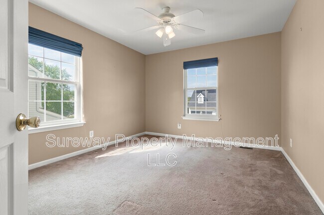 Building Photo - 204 Spruce Trail
