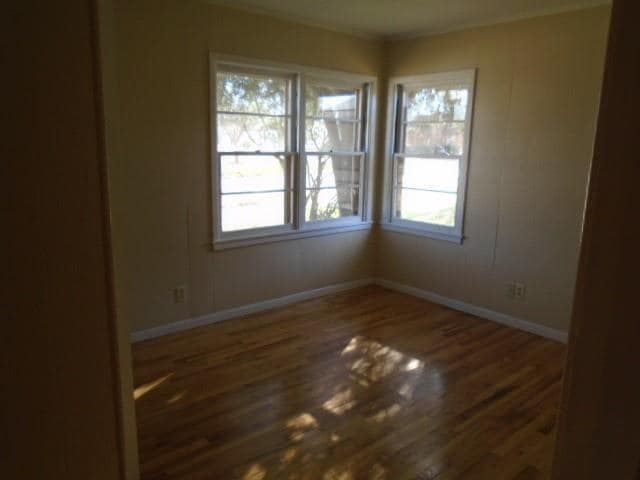 Building Photo - 1542 Sewell St