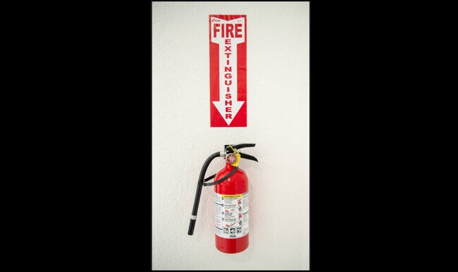 Building Photo - 651 NW 42nd Ave