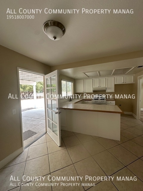Building Photo - 6563 Whitman Ct