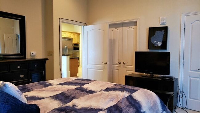 Building Photo - 201 W Capricorn Dr