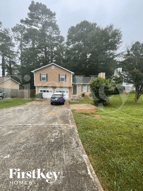 Building Photo - 2097 Phillips Rd