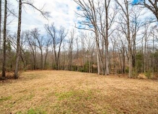 Building Photo - 303 Turkey Ridge Rd