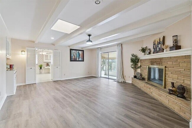 Building Photo - 3612 Treadwell Dr