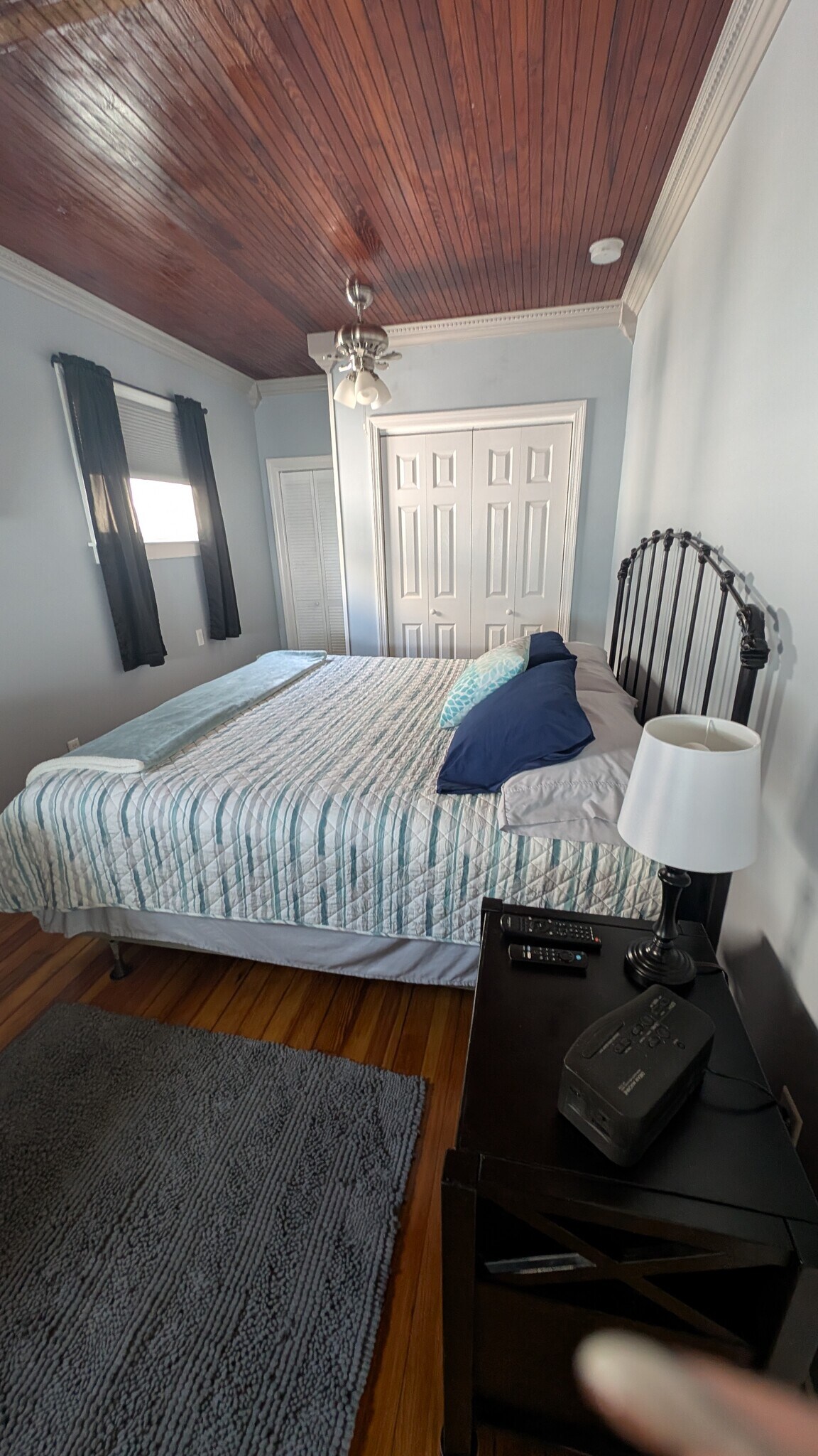 Building Photo - 142 Bluff Ave