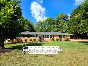 Building Photo - 104 Edgebrook Dr