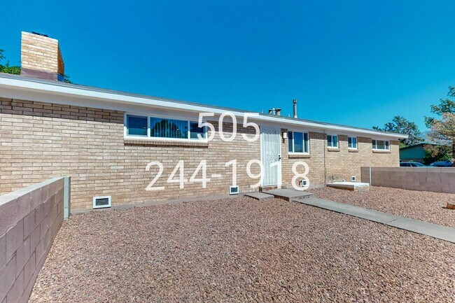 Building Photo - 1601 Georgia St NE