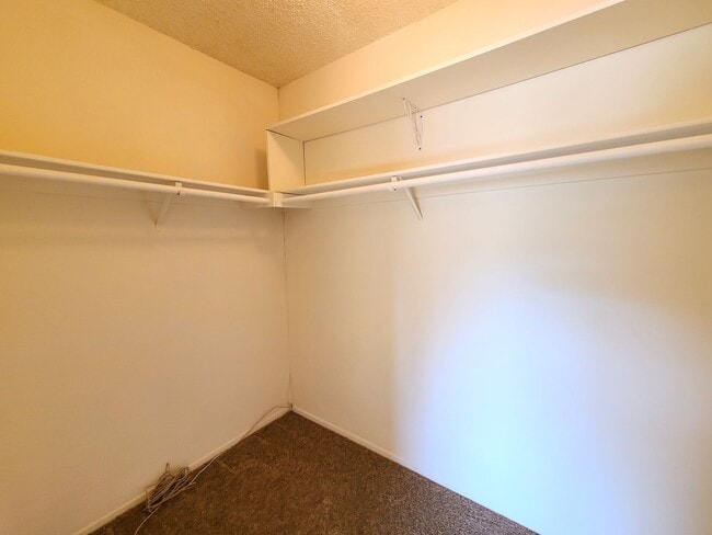 Building Photo - Two-Story, 2-Bedroom Mountain Vista Townho...