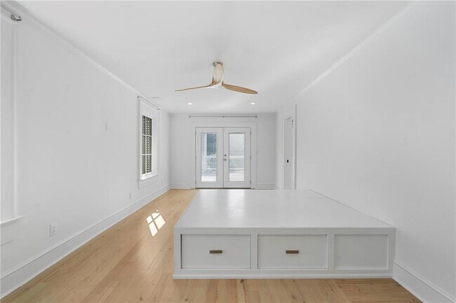 Building Photo - 2512 Brookwood Dr NE