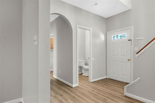 Building Photo - 5006 Liza Ln