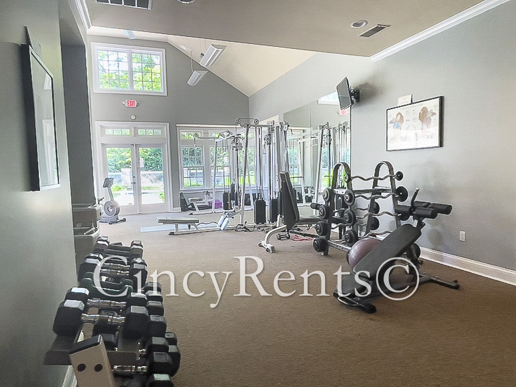 Building Photo - 3684 Ashworth Dr