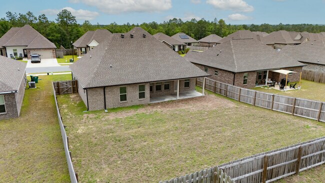 Building Photo - 4630 Jayhawk Dr