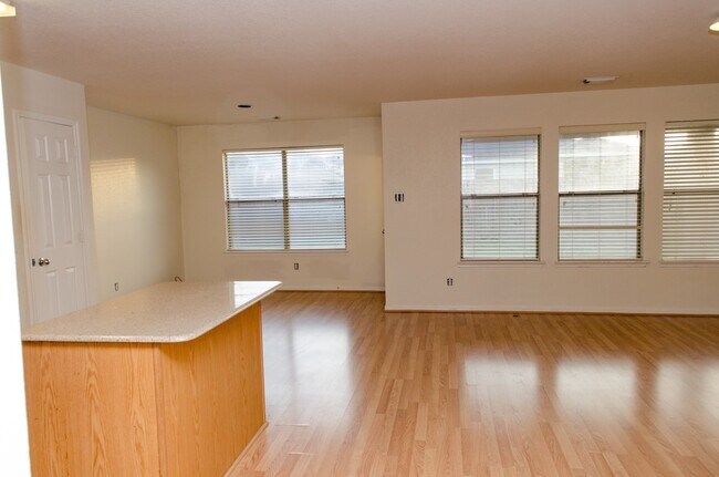 Building Photo - 19510 Remington Martin Dr