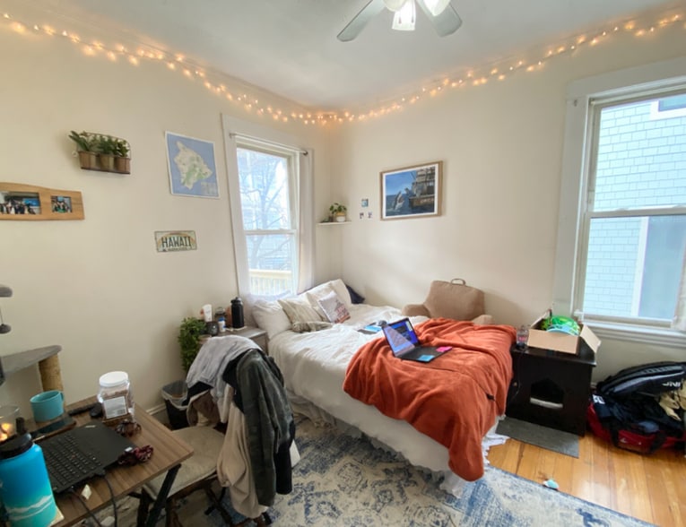 Building Photo - 24 Willis St