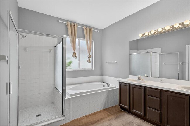 Building Photo - 4210 Harbor Lake Dr