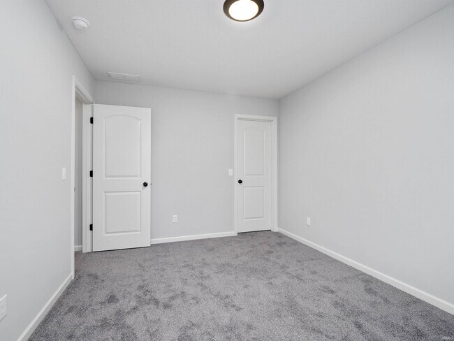 Building Photo - 14732 Verona Lks Psge