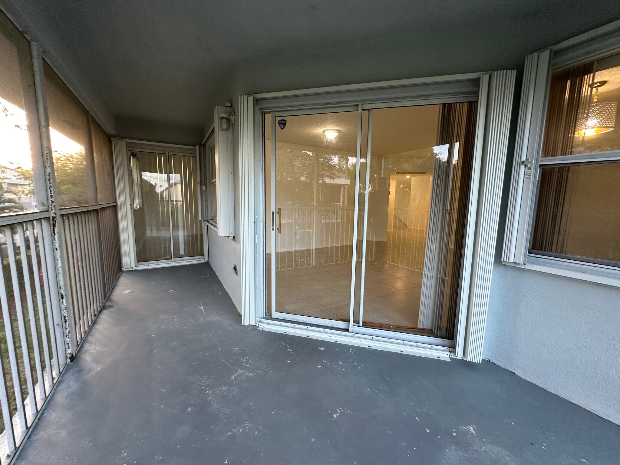 Building Photo - 2636 SE 20th Ct