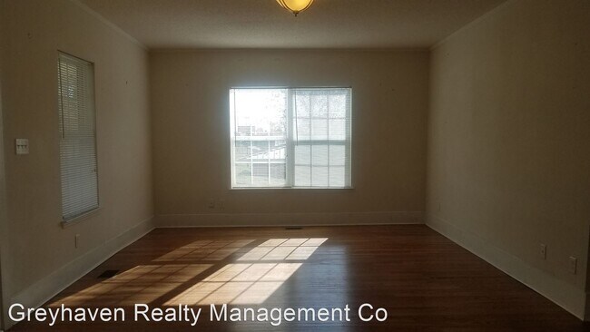 Building Photo - 3 br, 1 bath House - 701 N Market Street
