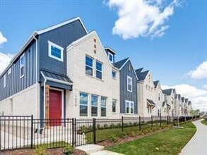 Building Photo - 7616 Resting Mews