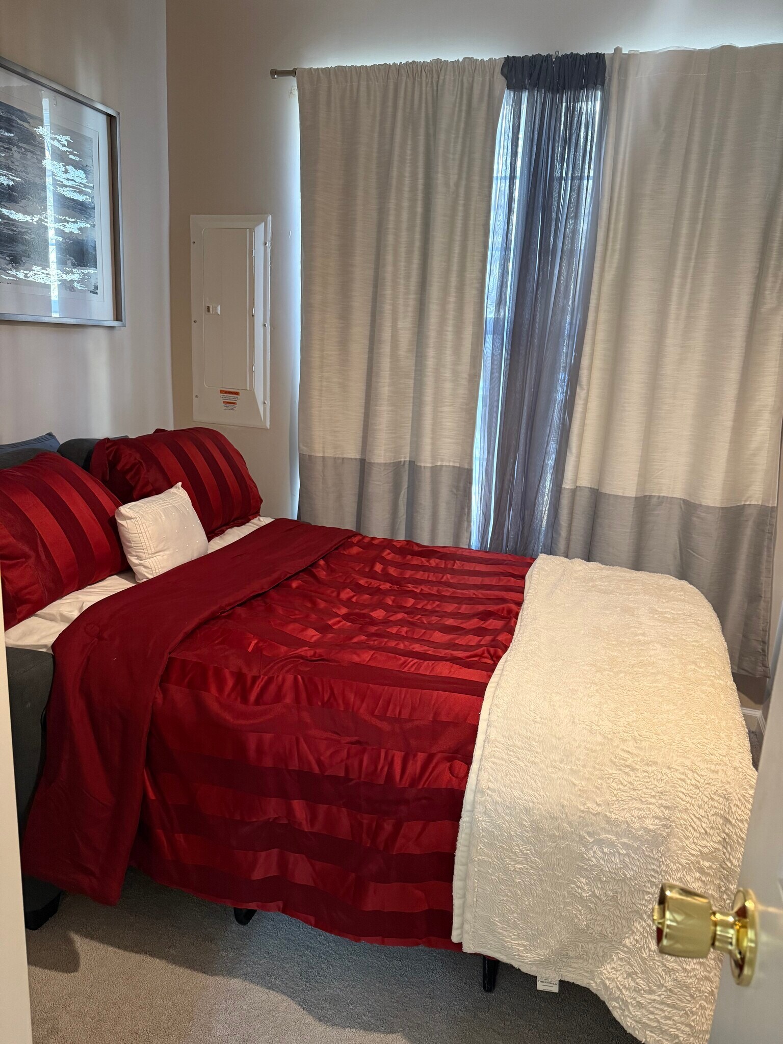 Building Photo - 130 Danbury St SW