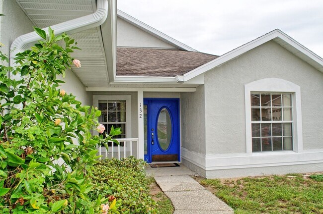 Building Photo - Spacious 3/2 Home For Rent in Davenport with extra Florida/Sun Room!!