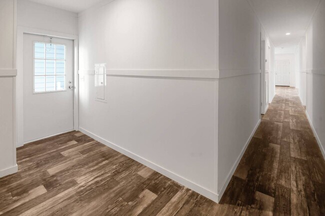 Building Photo - 1455 Whispering Pnes Lp