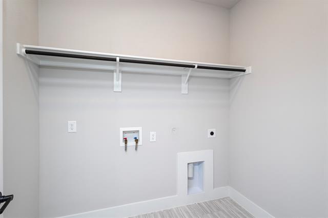 Building Photo - 5928 Mustang Creek Ln